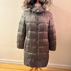 Tumi puffer coat with detachable hood trimmed in silver fox fur in grey